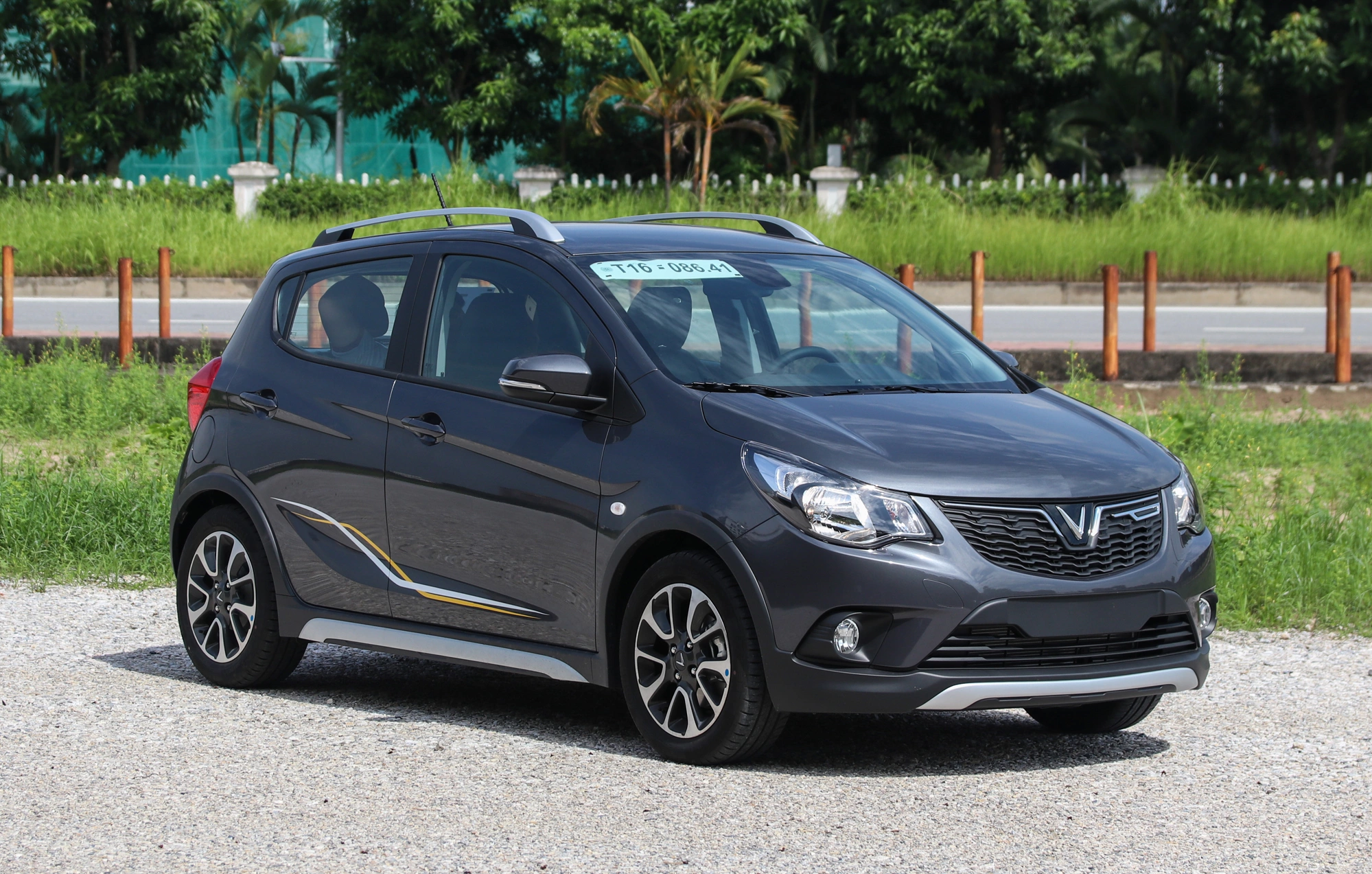 4 Huyền Thoại Vắng Bóng: Vì Sao Chúng Ta Vẫn Tiếc Nuối?