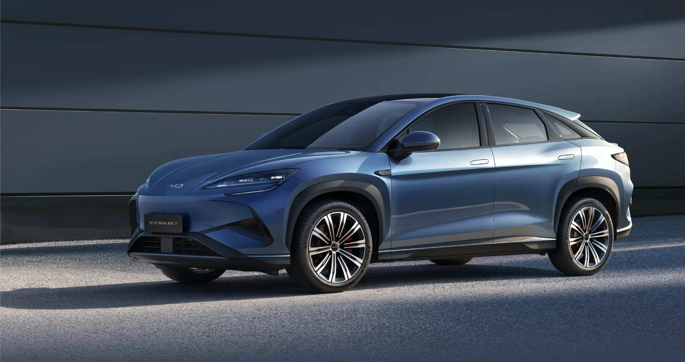 So sánh Tesla Model Y vs BYD Sealion 7 và MG IM6: Ai thắng cuộc?