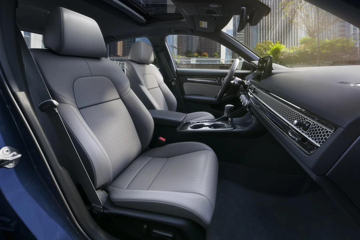 Đánh giá Honda Civic Hybrid 2025: Lái hay, tiết kiệm nhưng có đắt quá?