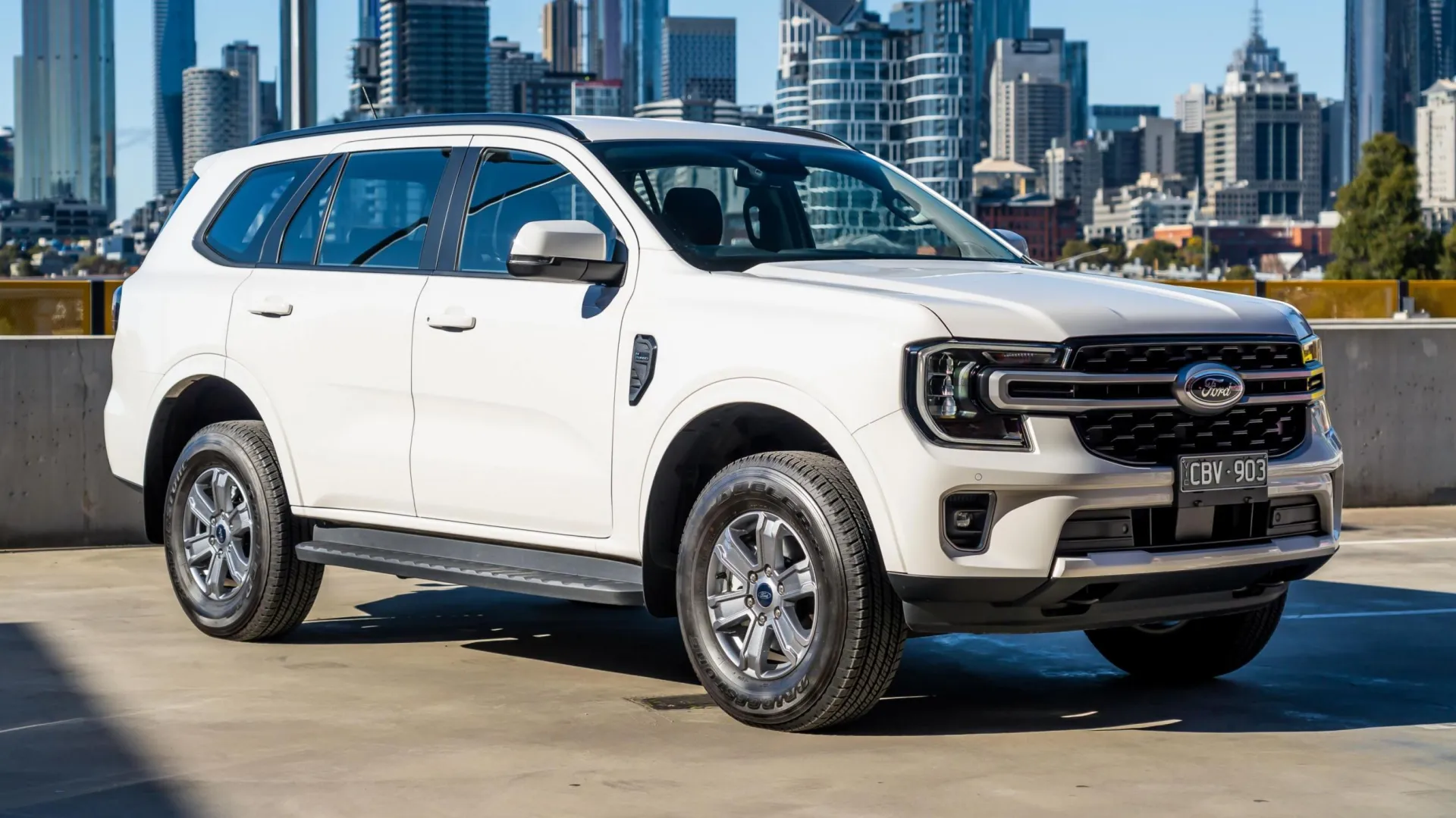 FORD EVEREST SPORT  2.0L AT 4x2