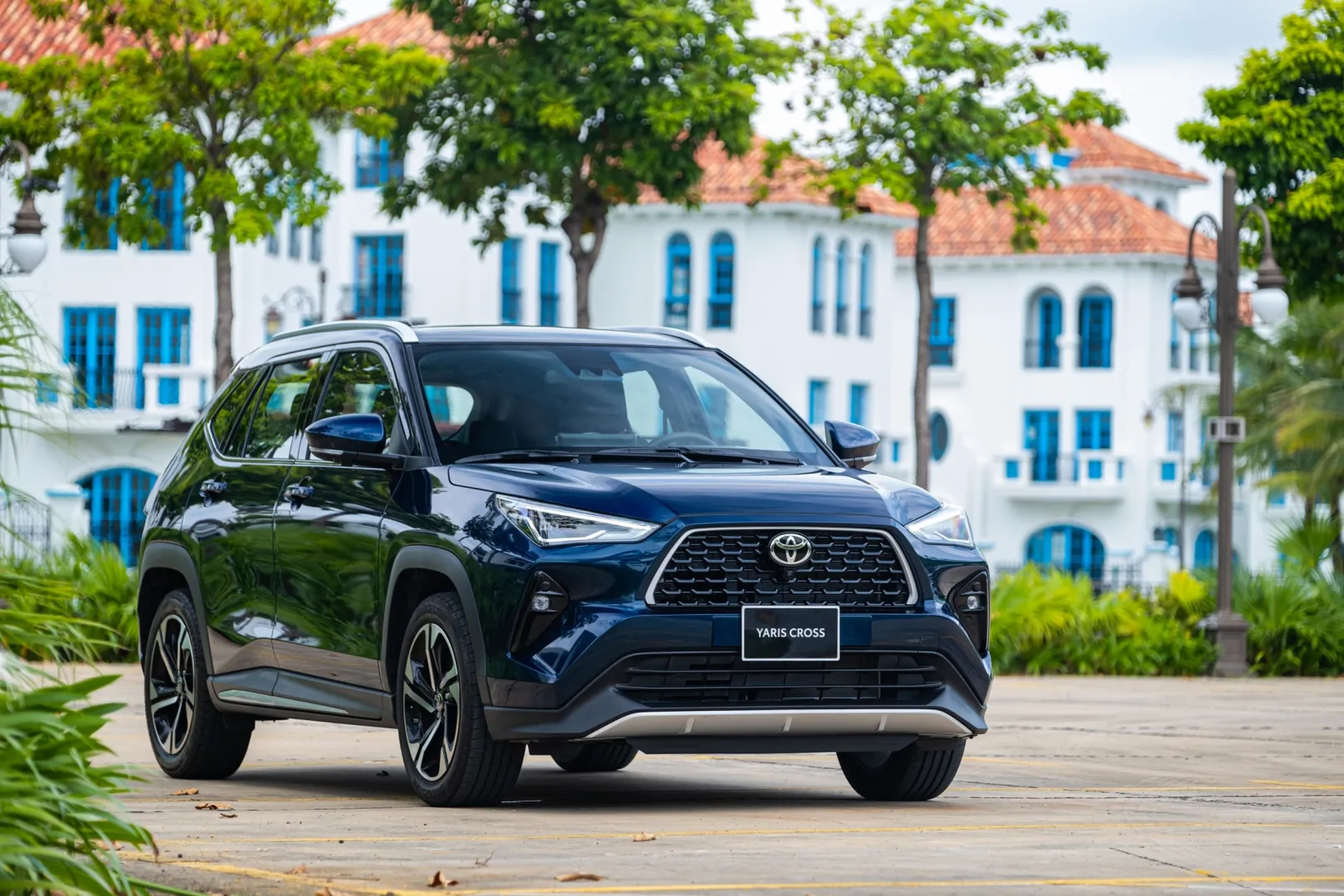 Toyota Yaris Cross 2023: Giá bán, hình ảnh, thông tin xe
