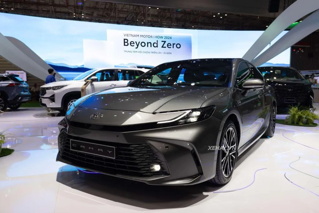 Chi tiết Toyota Camry bản cao cấp nhất tại Việt Nam, giá 1,53 tỷ