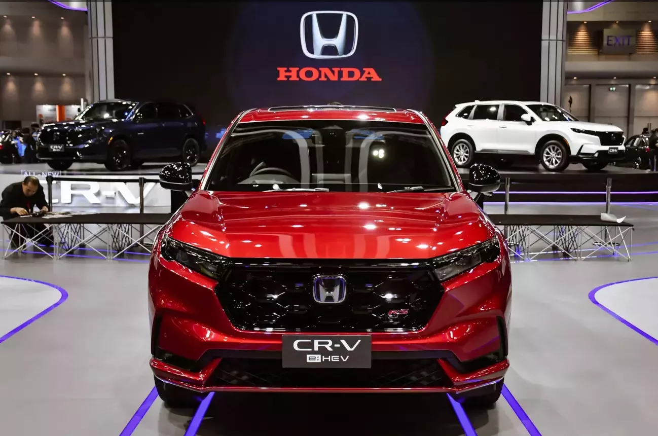 Honda CR-V: Ba thập kỷ phát triển từ khái niệm SUV đô thị đến công nghệ Hybrid