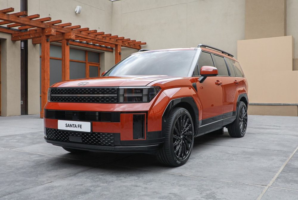 Hyundai Santa Fe giảm giá sốc 125 triệu: Cơ hội vàng sở hữu SUV cao cấp cuối năm