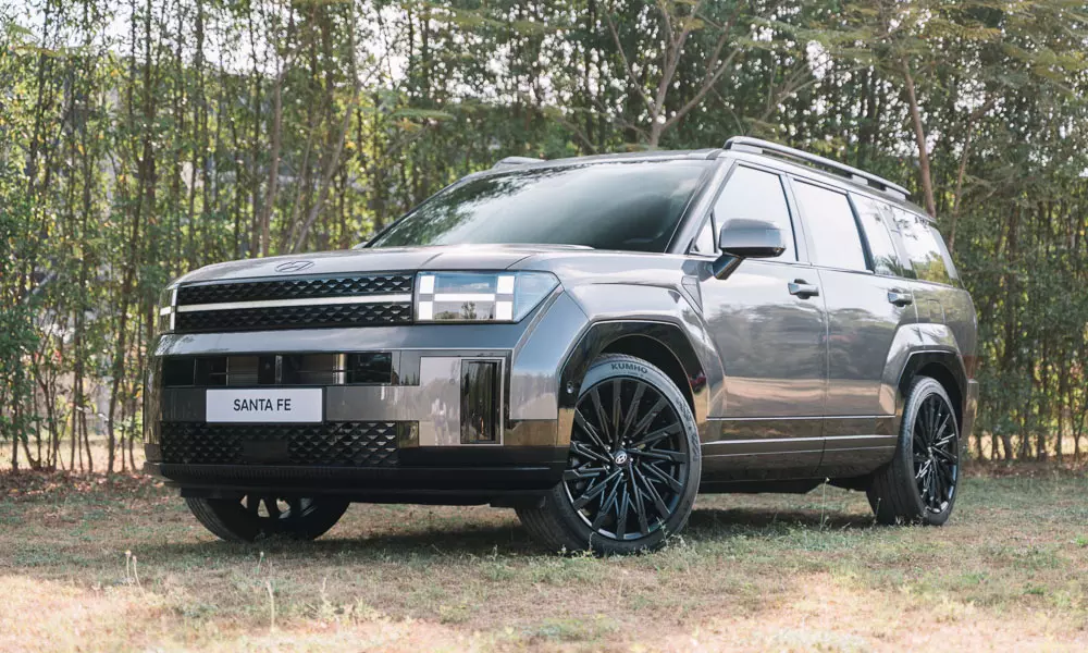 Hyundai Santa Fe giảm giá sốc 125 triệu: Cơ hội vàng sở hữu SUV cao cấp cuối năm