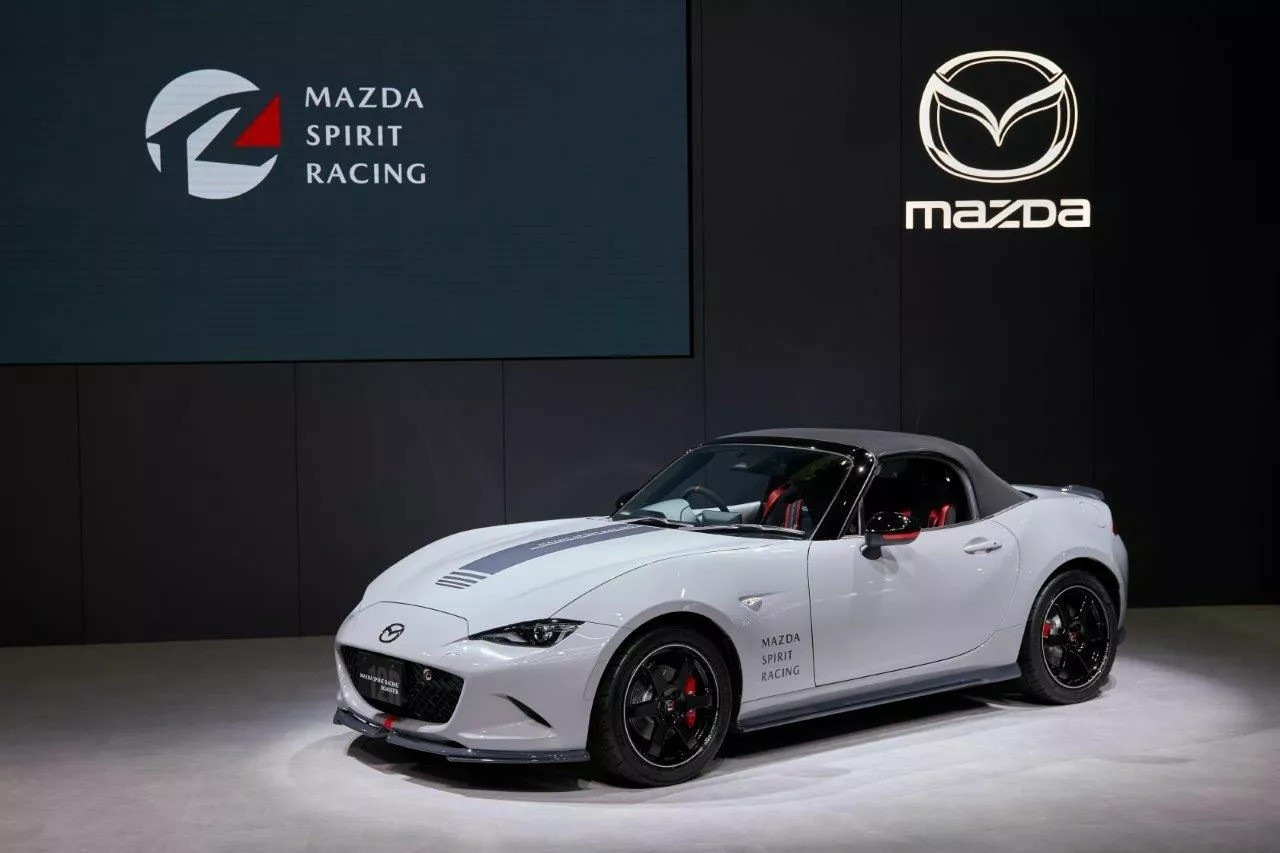 Mazda MX-5 Spirit Racing 12R Gây Sốt: Đơn hàng gấp 50 lần