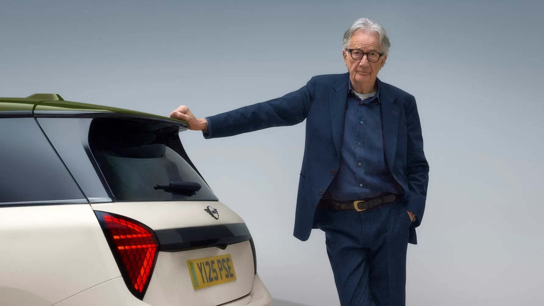 Mini và Paul Smith Tái Hợp: Ra Mắt Phiên Bản Cooper Đặc Biệt Đậm Chất Thời Trang Anh Quốc