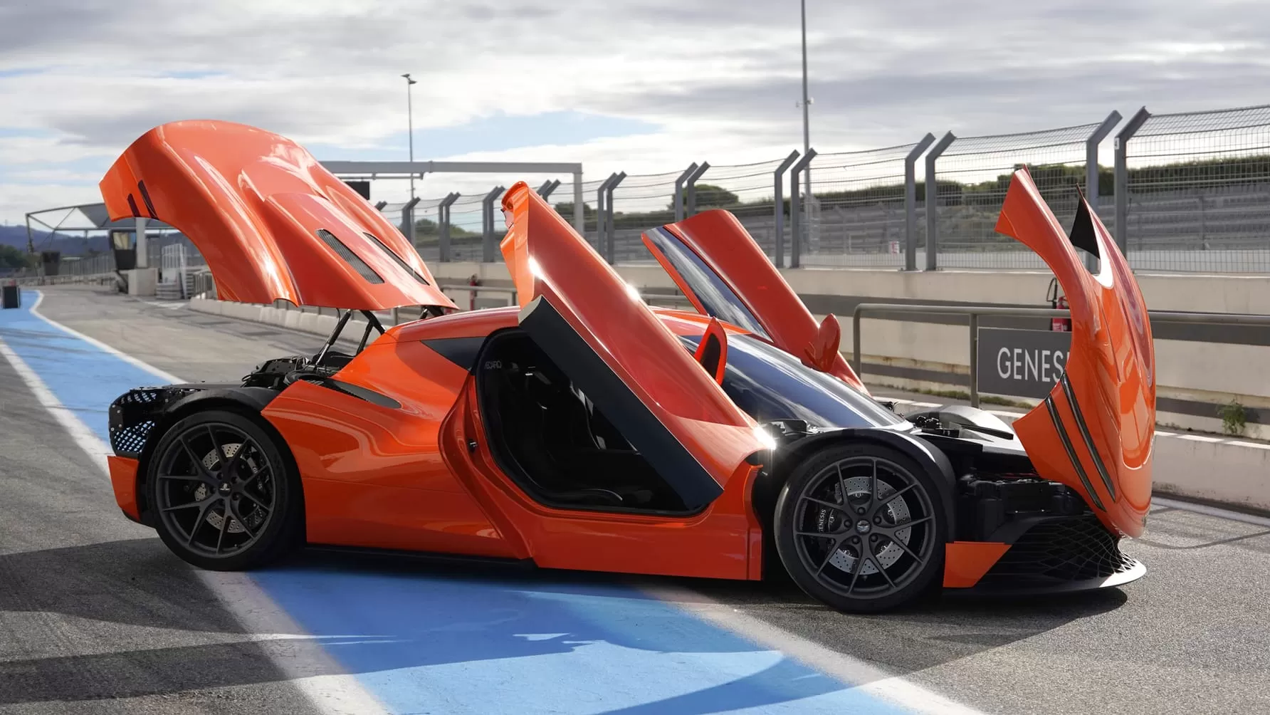 Siêu Xe Genesis Magma GT Ra Mắt: Động Cơ V8, Đối Đầu Ferrari