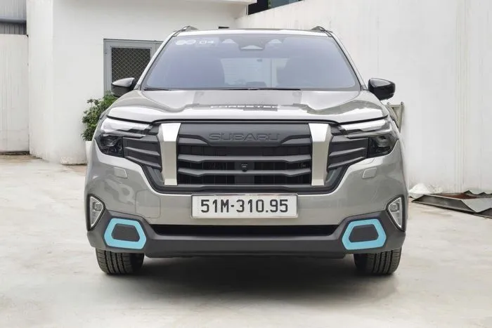 Thiết kế của Forester đã được thay đổi rõ rệt ngay từ đầu xe. Ảnh: Anh Xuân, Phong Vân.