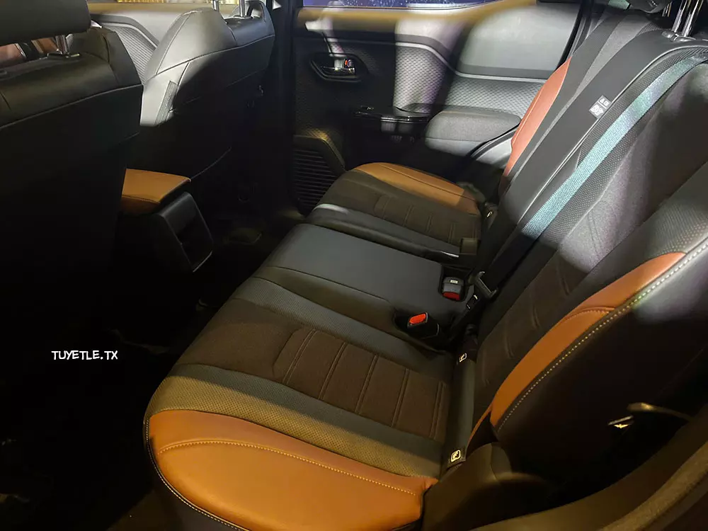 Suzuki e Vitara bất ngờ xuất hiện ở Việt Nam: Đối thủ đáng gờm của VinFast VF 6 lộ diện?