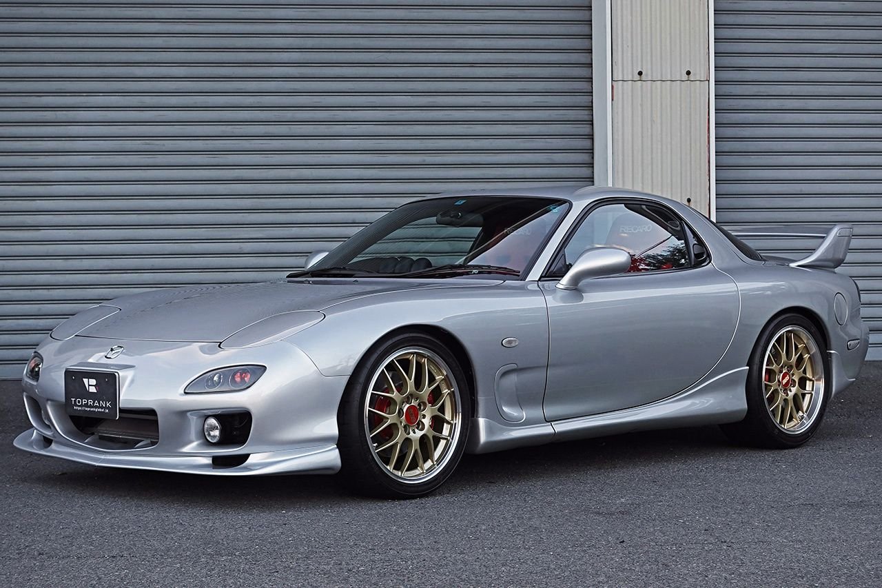 Tại Sao Xe Hơi Hiện Đại Lại Ngày Càng "Xấu Xí"?