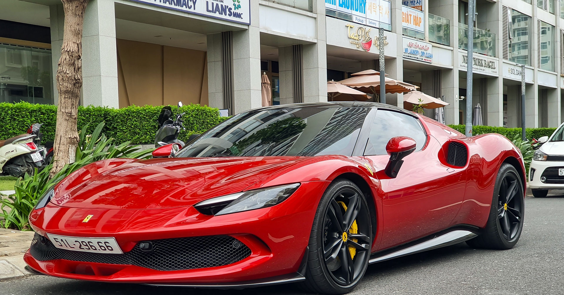 Tại Sao Xe Hơi Hiện Đại Lại Ngày Càng "Xấu Xí"?