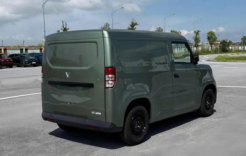 Vinfast EC Van lộ diện 'cỗ máy kiếm tiền' sắp khuấy đảo phân khúc xe Van tại Việt Nam