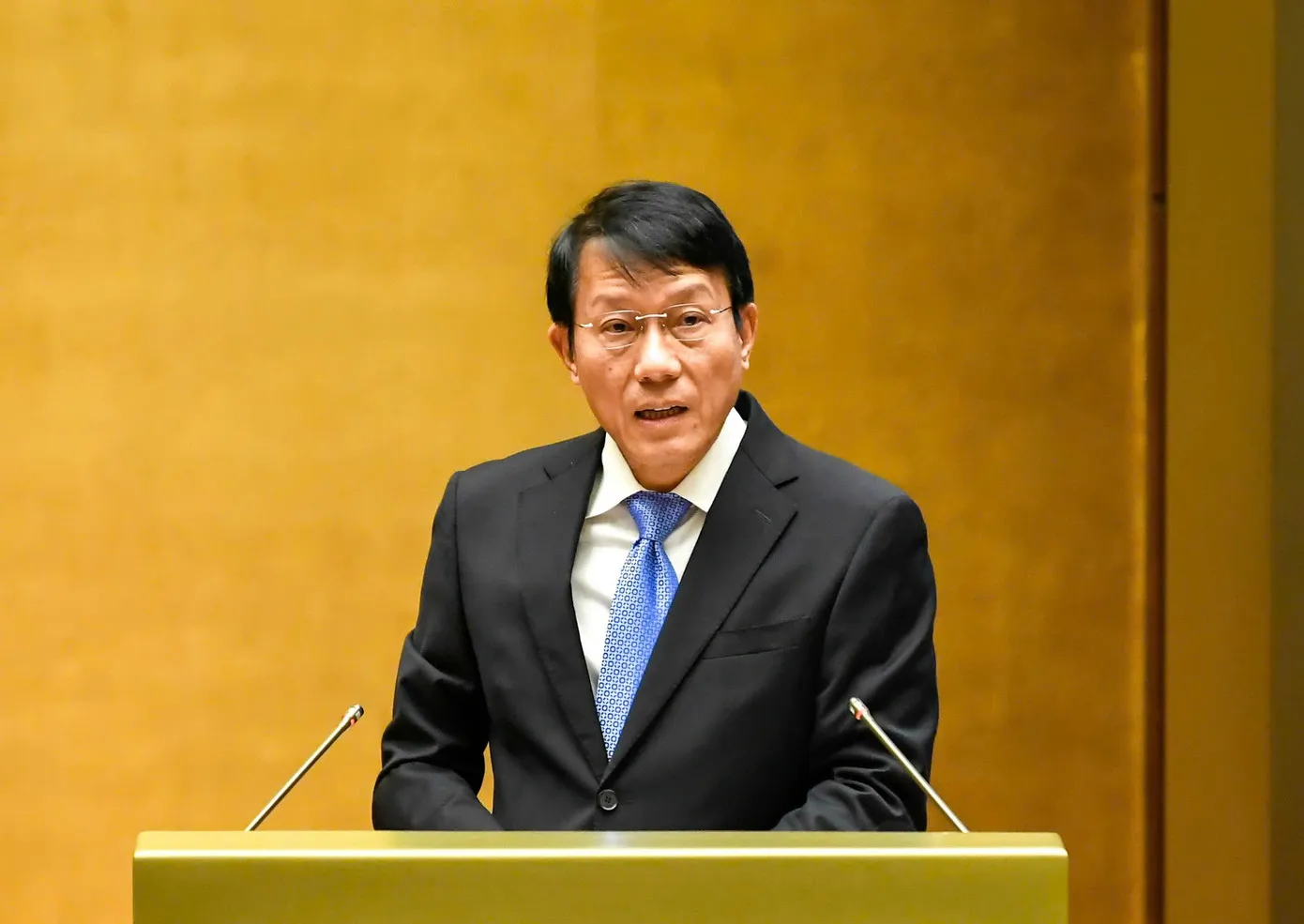 Xe Nào Phải Lắp Thiết Bị Giám Sát Hành Trình Theo Luật Mới?