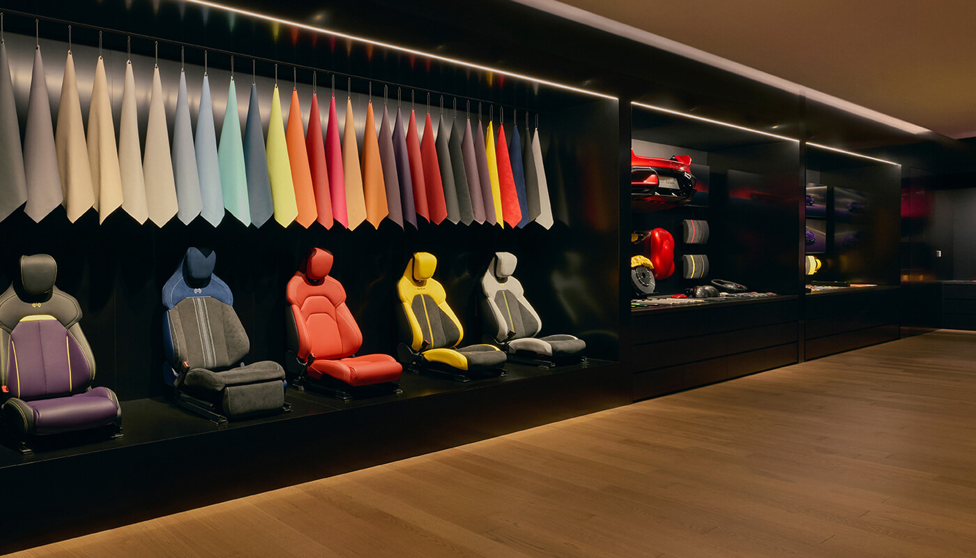 Xiaomi mở dịch vụ cá nhân hoá phong cách 'Rolls-Royce' cho xe điện giá rẻ